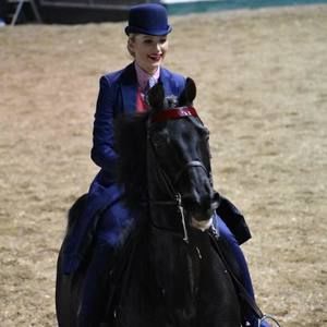 Meet your Posher, Paige